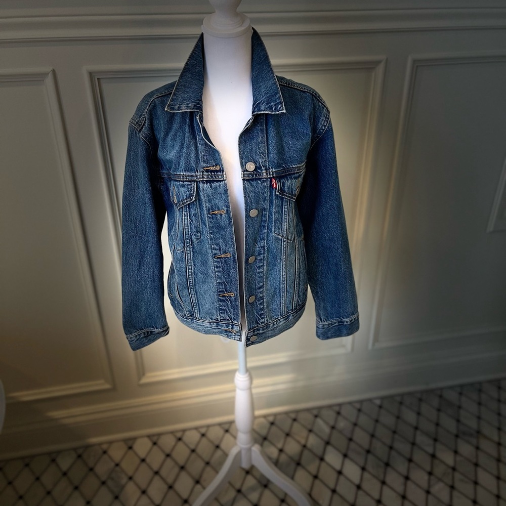Levi’s jean jacket